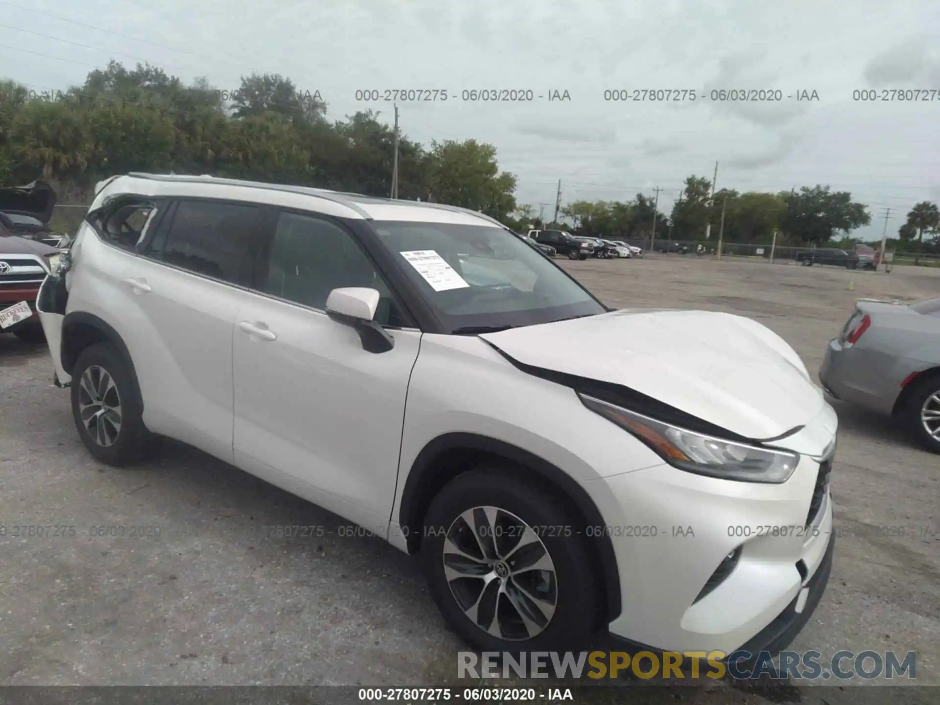 1 Photograph of a damaged car 5TDGZRAH6LS500520 TOYOTA HIGHLANDER 2020