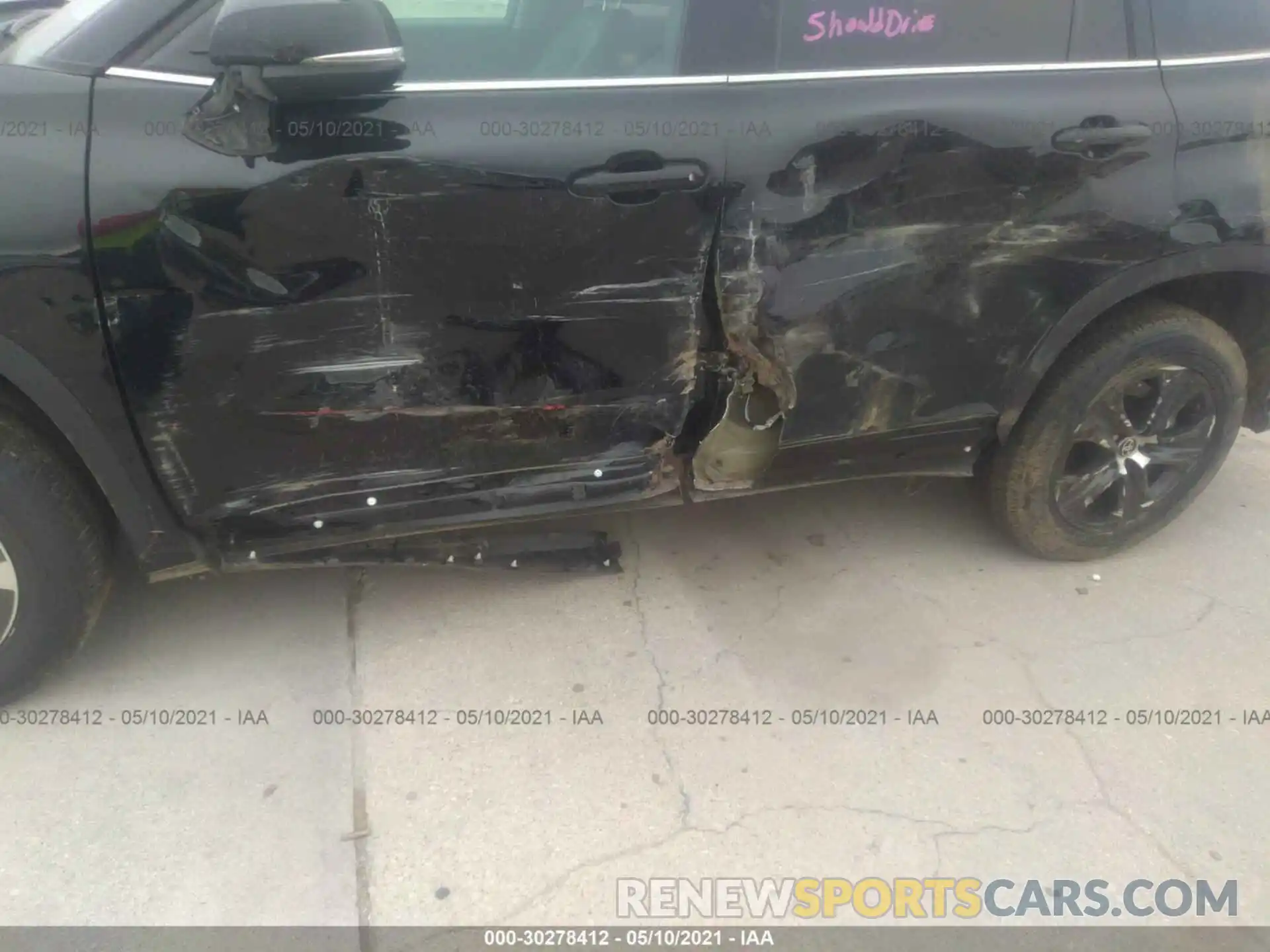 6 Photograph of a damaged car 5TDGZRAH6LS500579 TOYOTA HIGHLANDER 2020