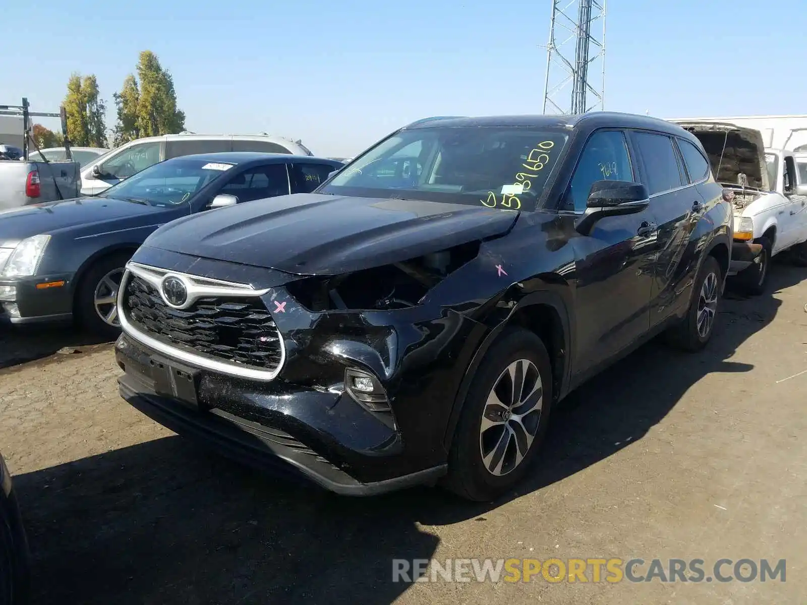 2 Photograph of a damaged car 5TDGZRAH6LS501702 TOYOTA HIGHLANDER 2020