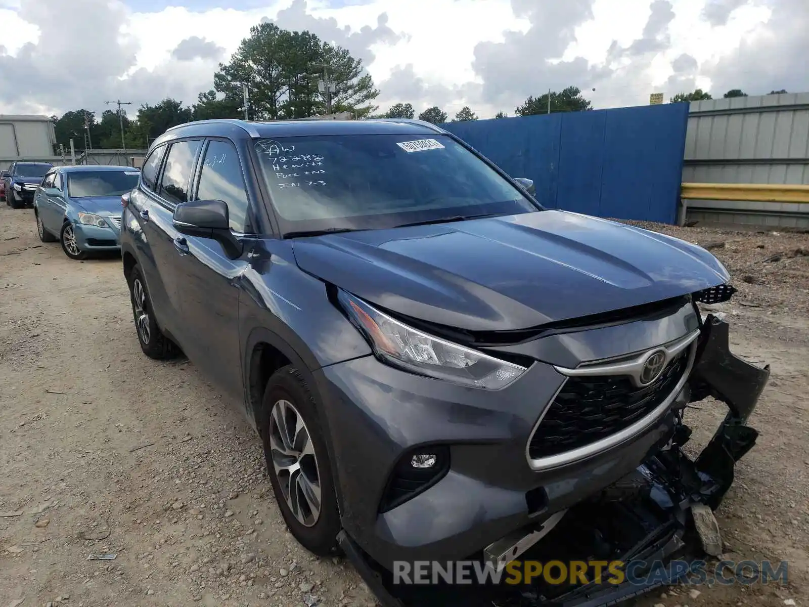 1 Photograph of a damaged car 5TDGZRAH6LS511128 TOYOTA HIGHLANDER 2020