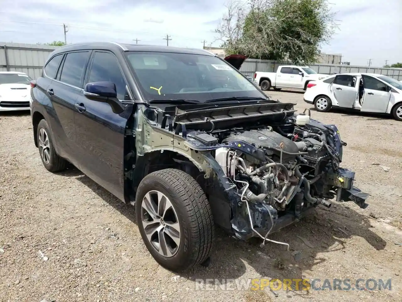 1 Photograph of a damaged car 5TDGZRAH7LS012984 TOYOTA HIGHLANDER 2020