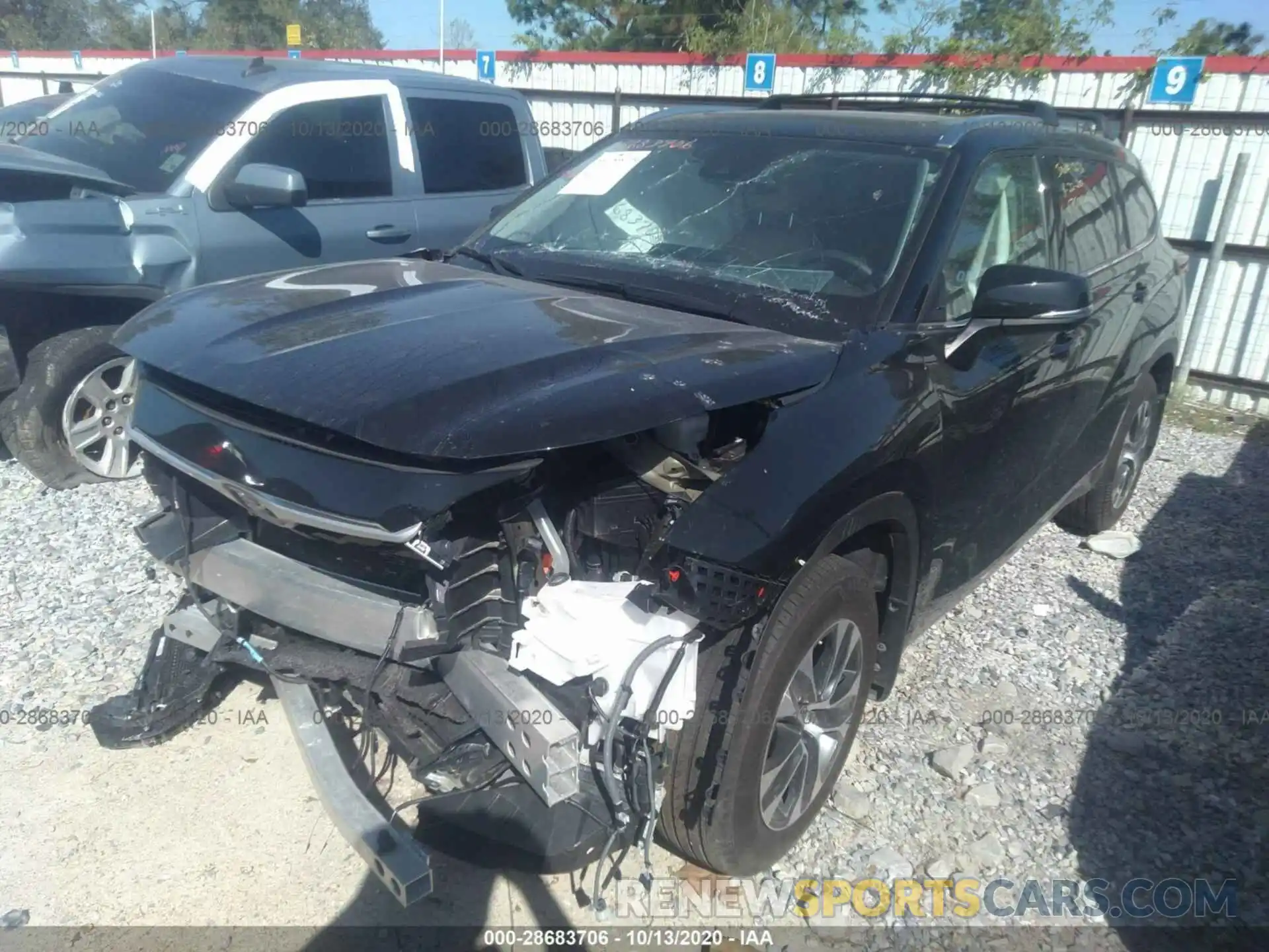 2 Photograph of a damaged car 5TDGZRAH7LS501272 TOYOTA HIGHLANDER 2020