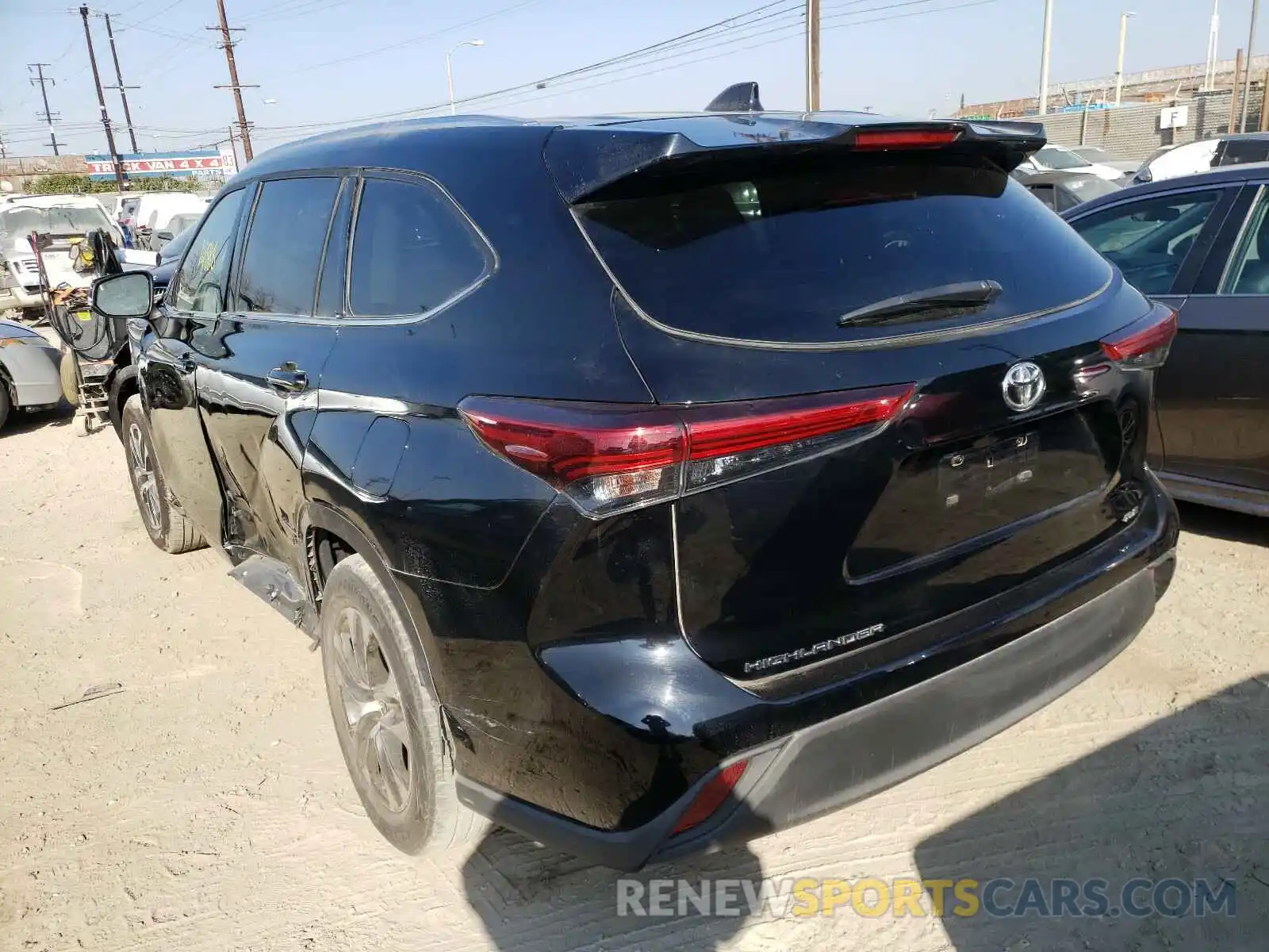 3 Photograph of a damaged car 5TDGZRAH7LS504916 TOYOTA HIGHLANDER 2020