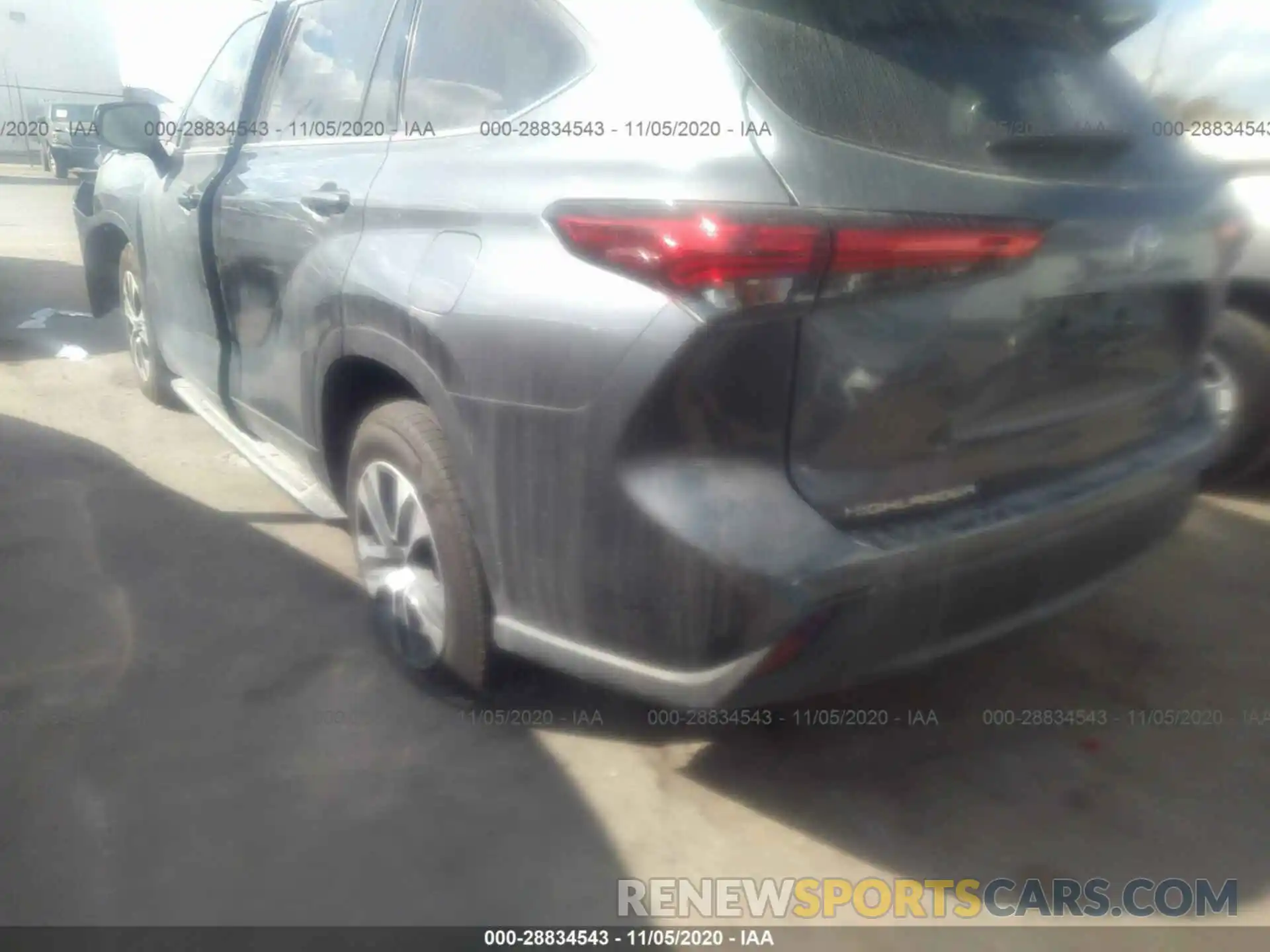 3 Photograph of a damaged car 5TDGZRAH7LS509727 TOYOTA HIGHLANDER 2020