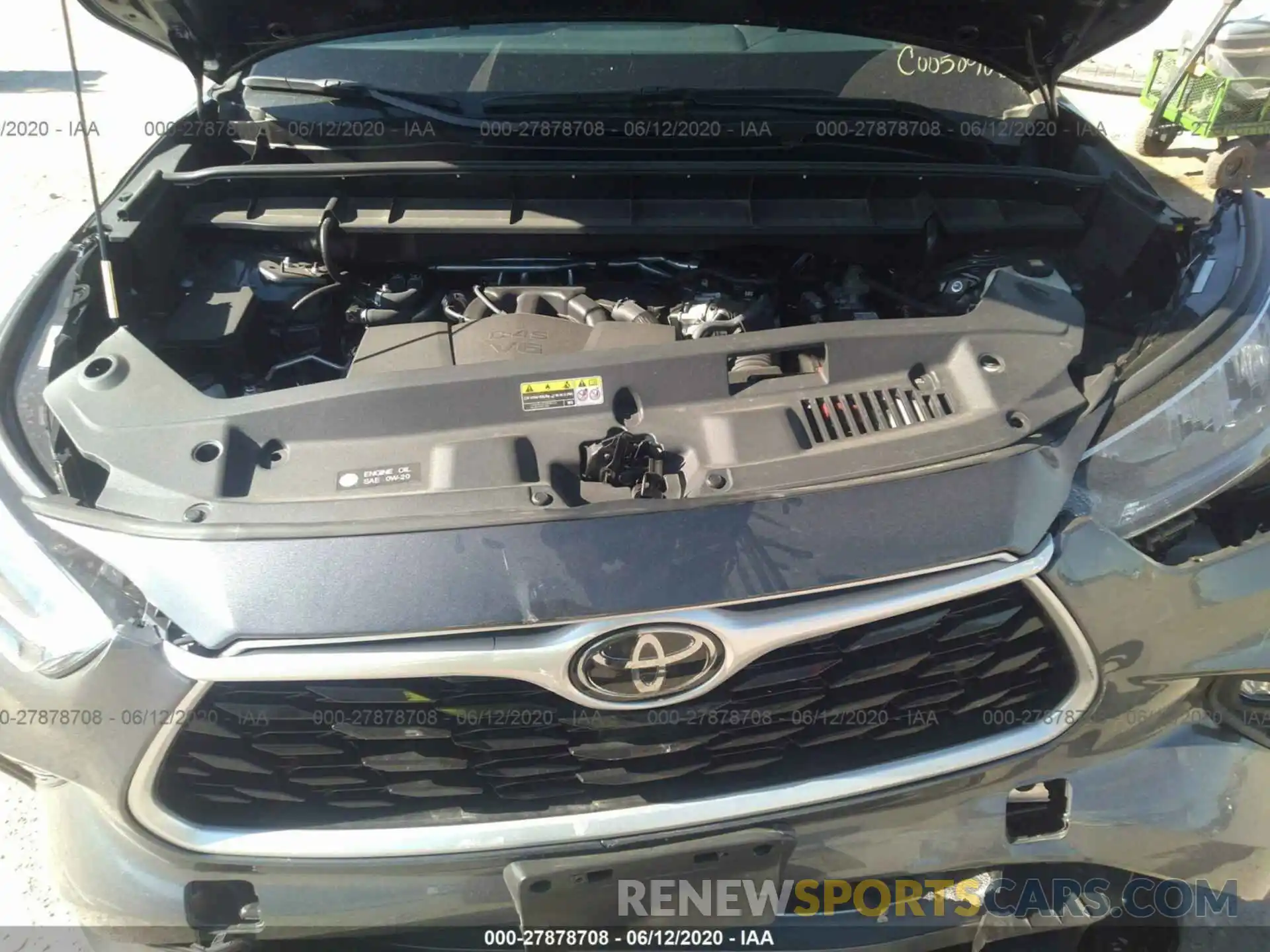 10 Photograph of a damaged car 5TDGZRAH8LS004893 TOYOTA HIGHLANDER 2020