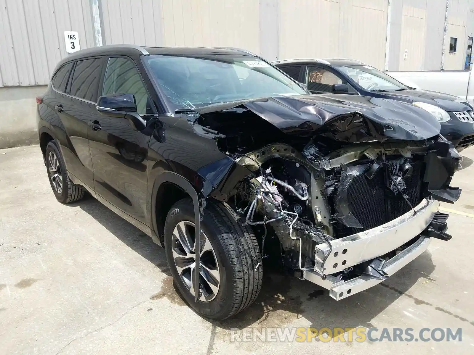 1 Photograph of a damaged car 5TDGZRAH8LS007860 TOYOTA HIGHLANDER 2020