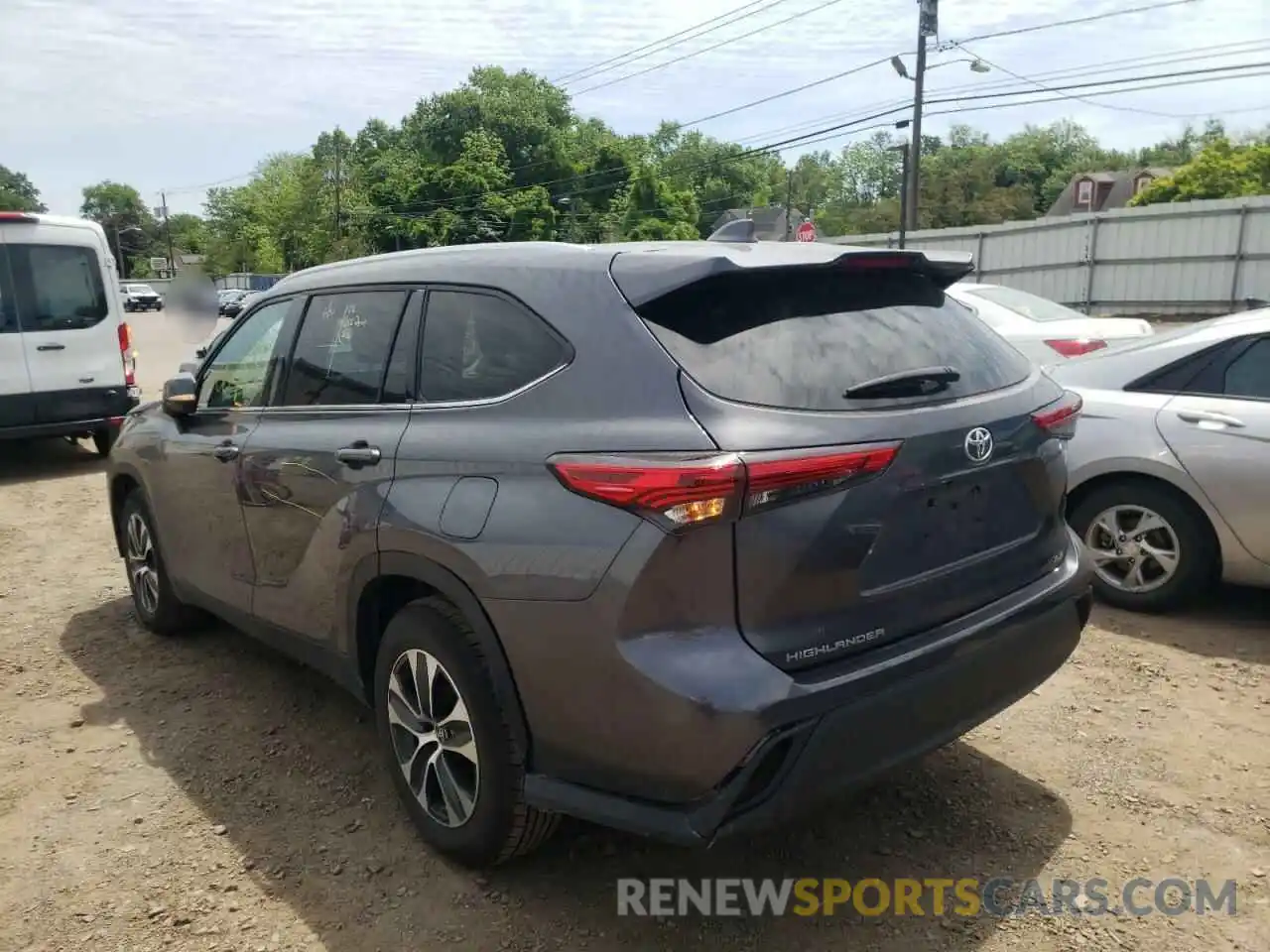 3 Photograph of a damaged car 5TDGZRAH8LS009849 TOYOTA HIGHLANDER 2020