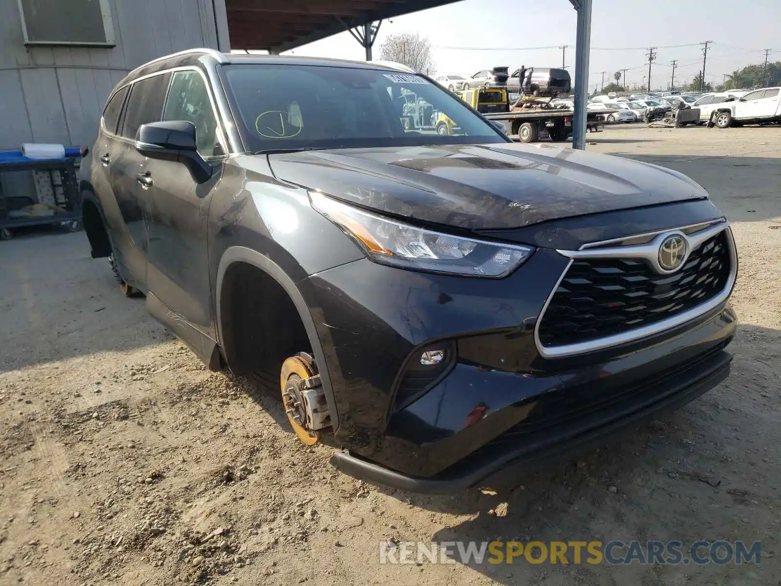 1 Photograph of a damaged car 5TDGZRAH8LS011102 TOYOTA HIGHLANDER 2020