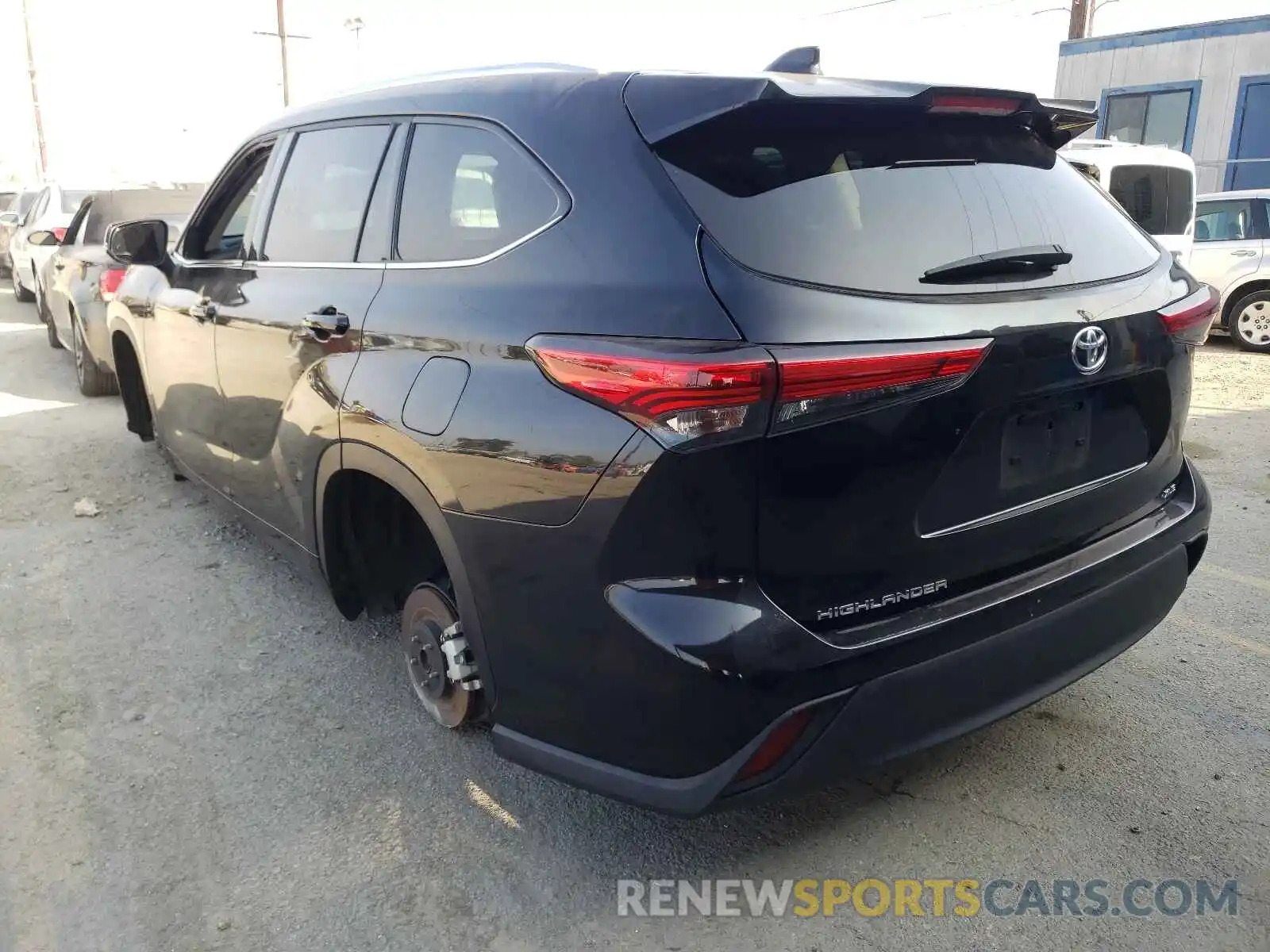 3 Photograph of a damaged car 5TDGZRAH8LS011102 TOYOTA HIGHLANDER 2020