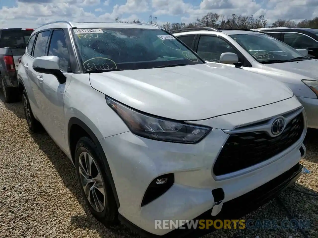 1 Photograph of a damaged car 5TDGZRAH8LS014243 TOYOTA HIGHLANDER 2020