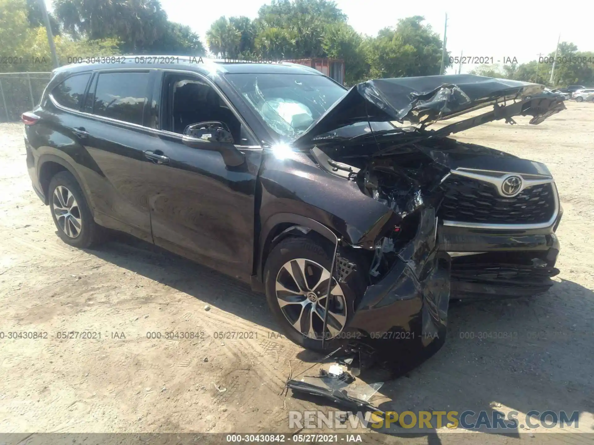 1 Photograph of a damaged car 5TDGZRAH8LS020012 TOYOTA HIGHLANDER 2020