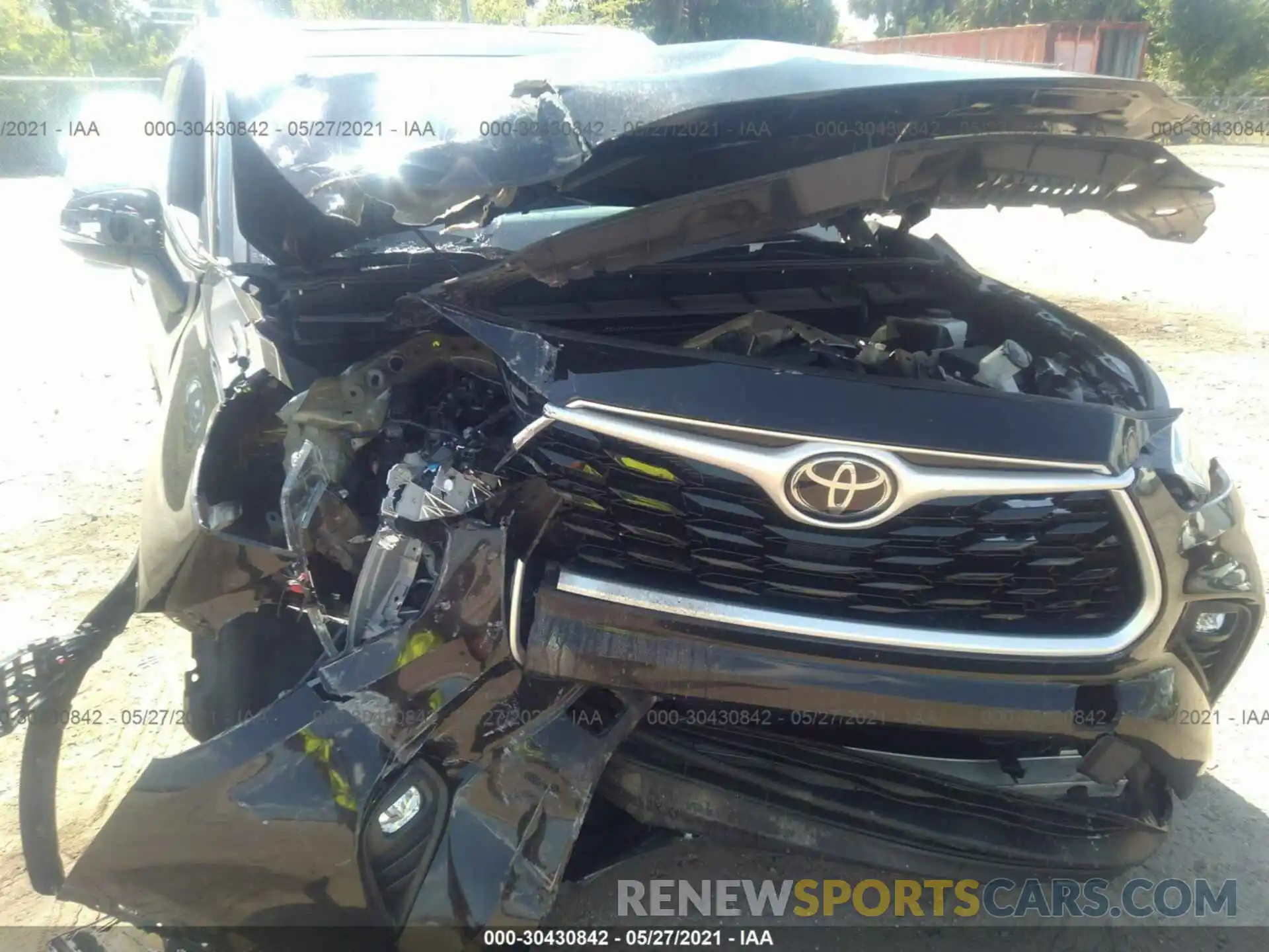 6 Photograph of a damaged car 5TDGZRAH8LS020012 TOYOTA HIGHLANDER 2020