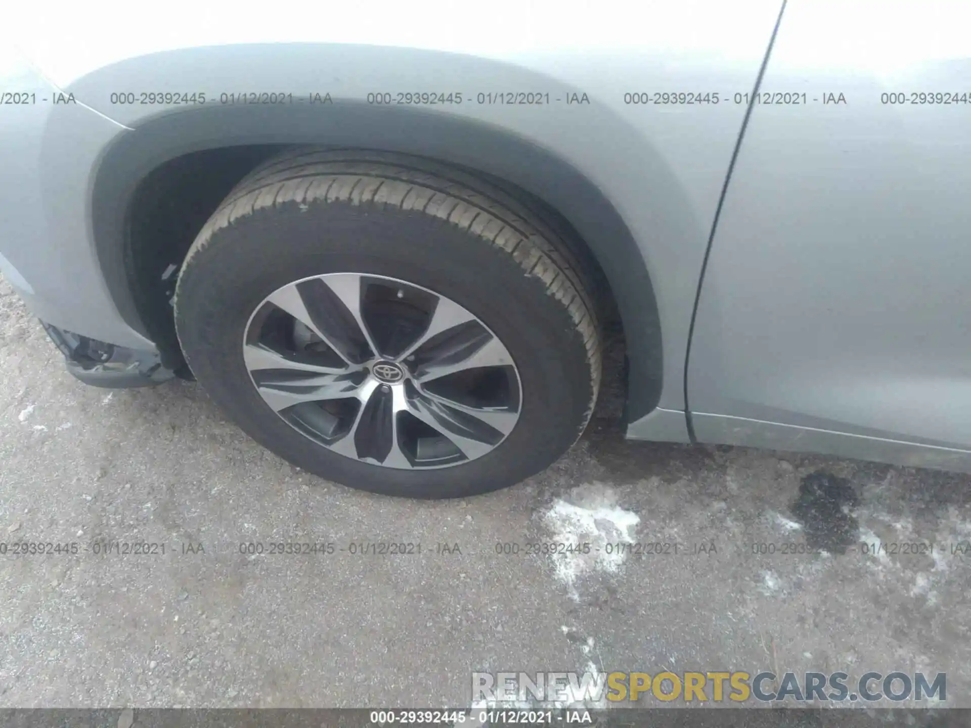 12 Photograph of a damaged car 5TDGZRAH8LS502866 TOYOTA HIGHLANDER 2020