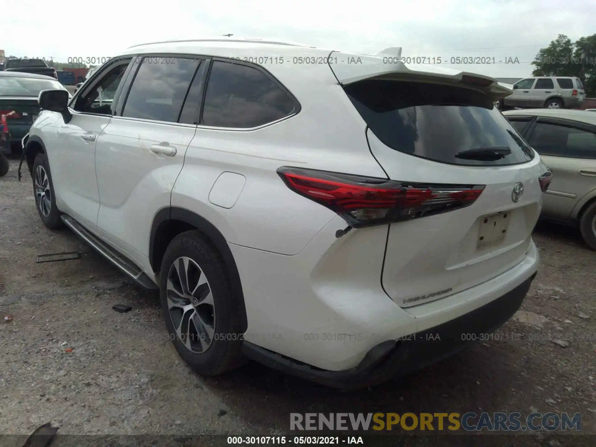 3 Photograph of a damaged car 5TDGZRAH8LS503676 TOYOTA HIGHLANDER 2020