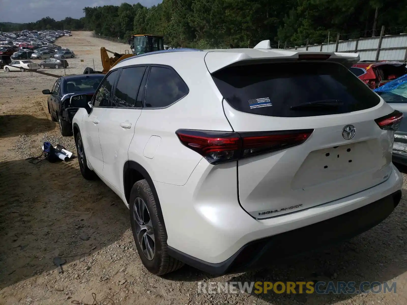 3 Photograph of a damaged car 5TDGZRAH8LS506285 TOYOTA HIGHLANDER 2020