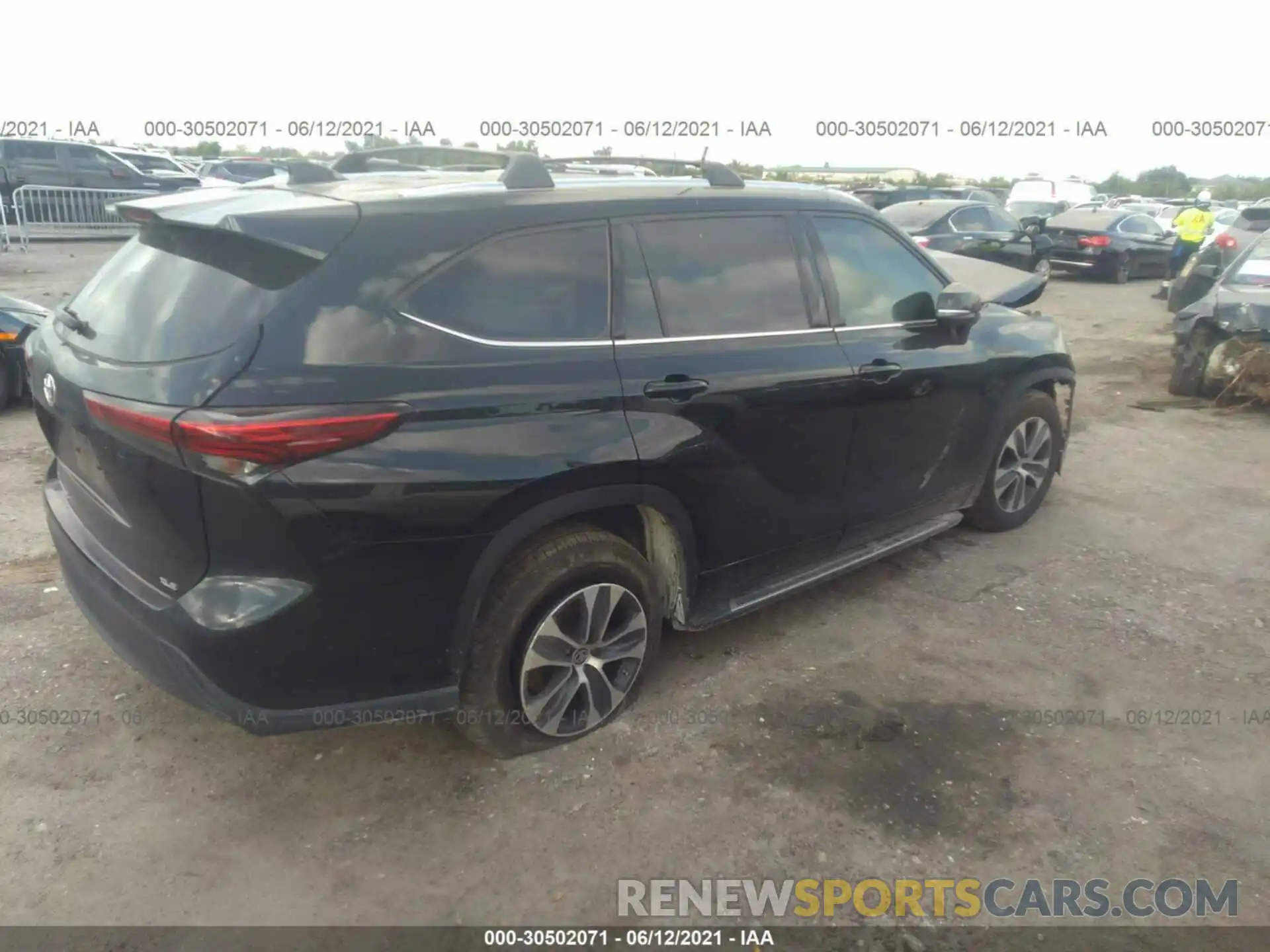 4 Фотография поврежденного автомобиля 5TDGZRAH8LS510644 TOYOTA HIGHLANDER 2020