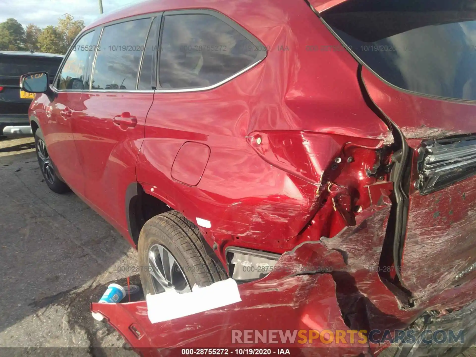 3 Photograph of a damaged car 5TDGZRAH9LS004904 TOYOTA HIGHLANDER 2020