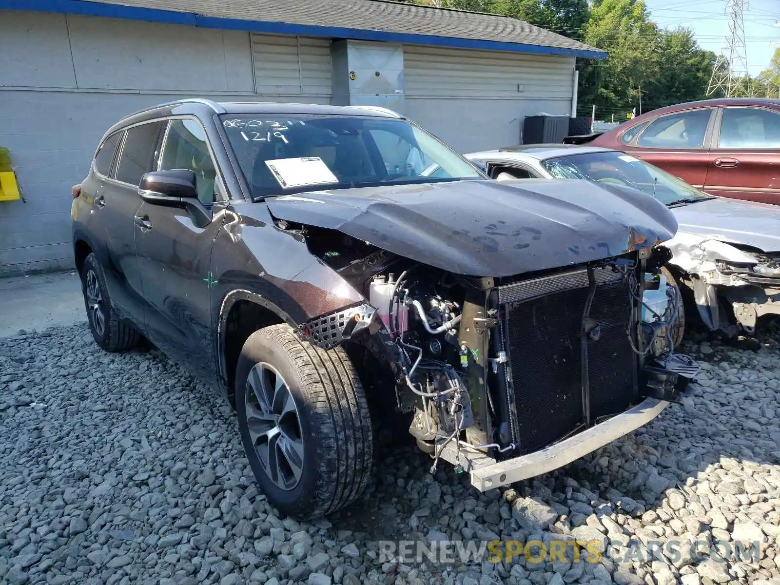 1 Photograph of a damaged car 5TDGZRAH9LS020603 TOYOTA HIGHLANDER 2020