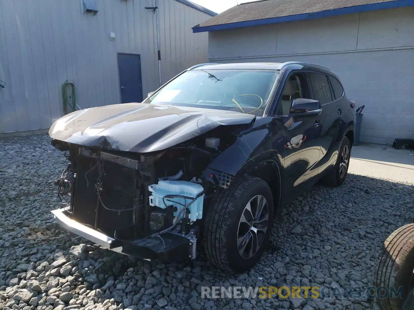 2 Photograph of a damaged car 5TDGZRAH9LS020603 TOYOTA HIGHLANDER 2020