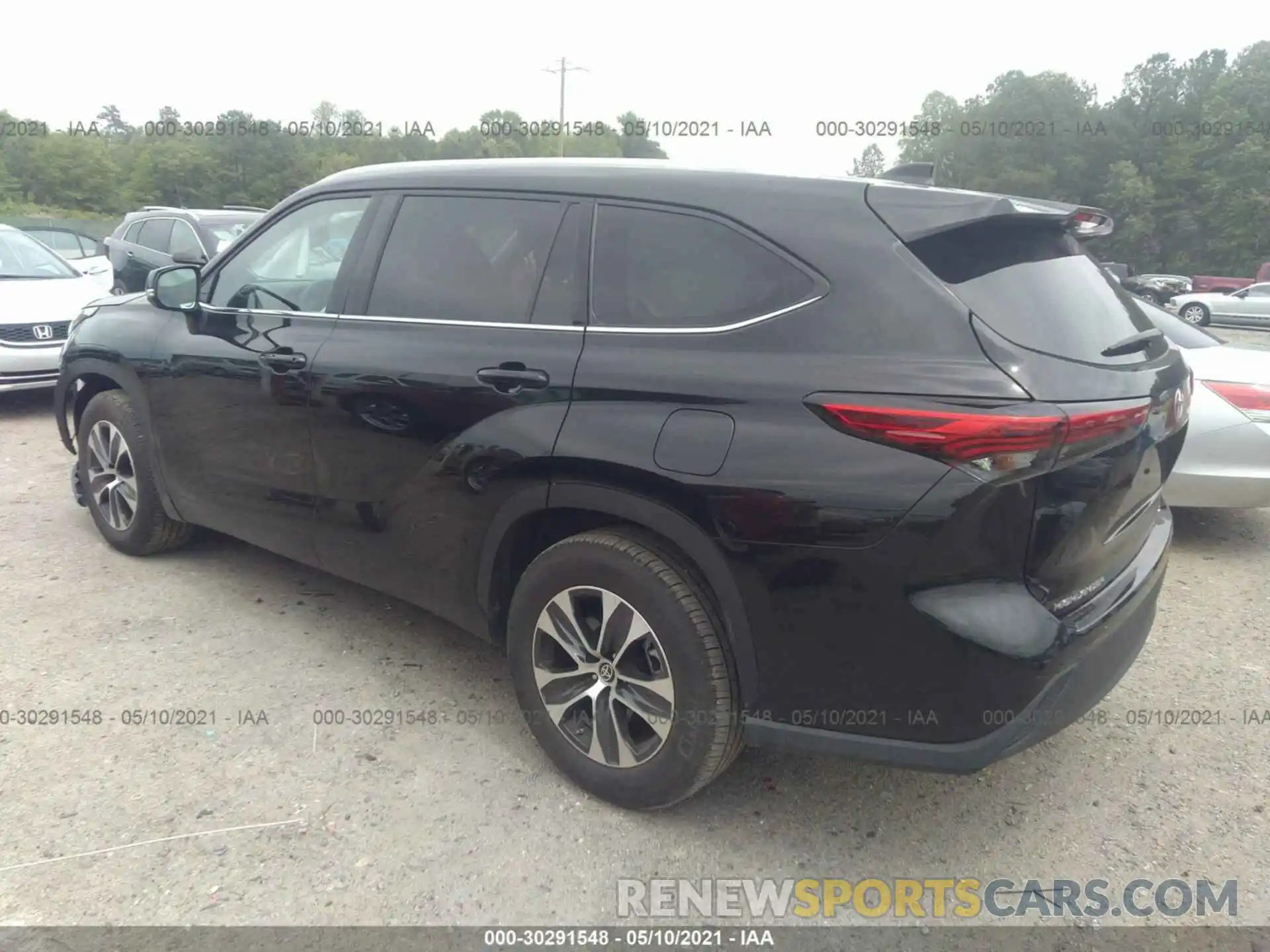 3 Photograph of a damaged car 5TDGZRAH9LS028491 TOYOTA HIGHLANDER 2020