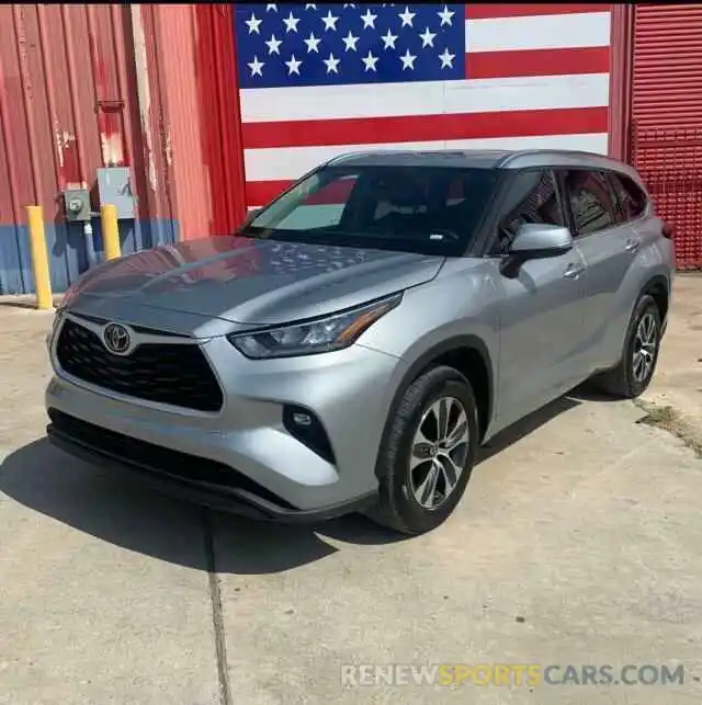 2 Photograph of a damaged car 5TDGZRAH9LS501631 TOYOTA HIGHLANDER 2020