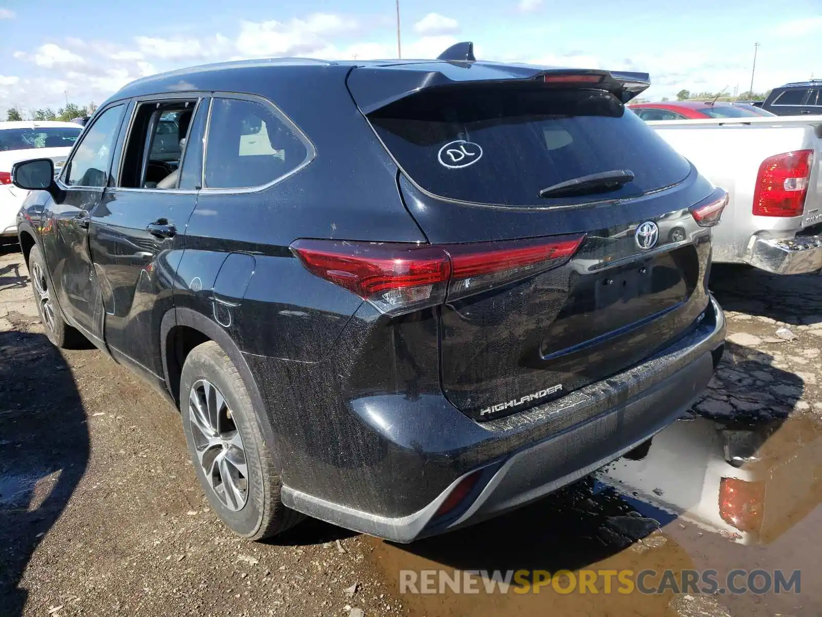 3 Photograph of a damaged car 5TDGZRAH9LS502925 TOYOTA HIGHLANDER 2020