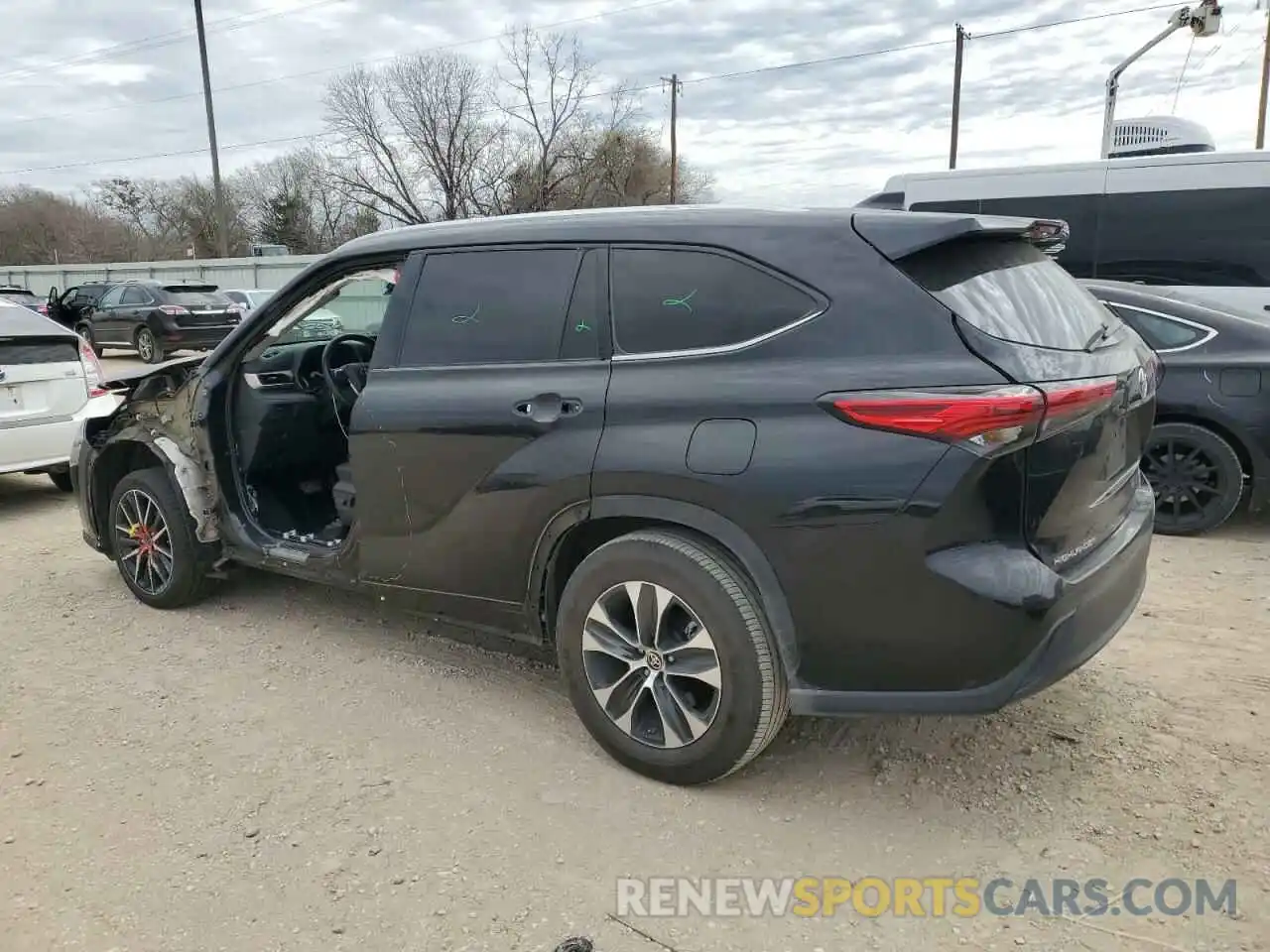 2 Photograph of a damaged car 5TDGZRAH9LS511415 TOYOTA HIGHLANDER 2020