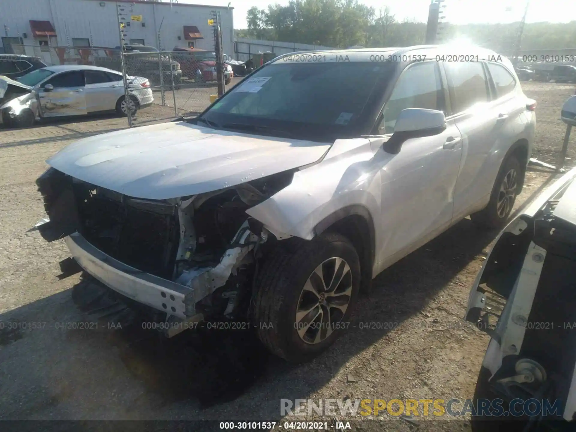 2 Photograph of a damaged car 5TDGZRAH9LS511754 TOYOTA HIGHLANDER 2020