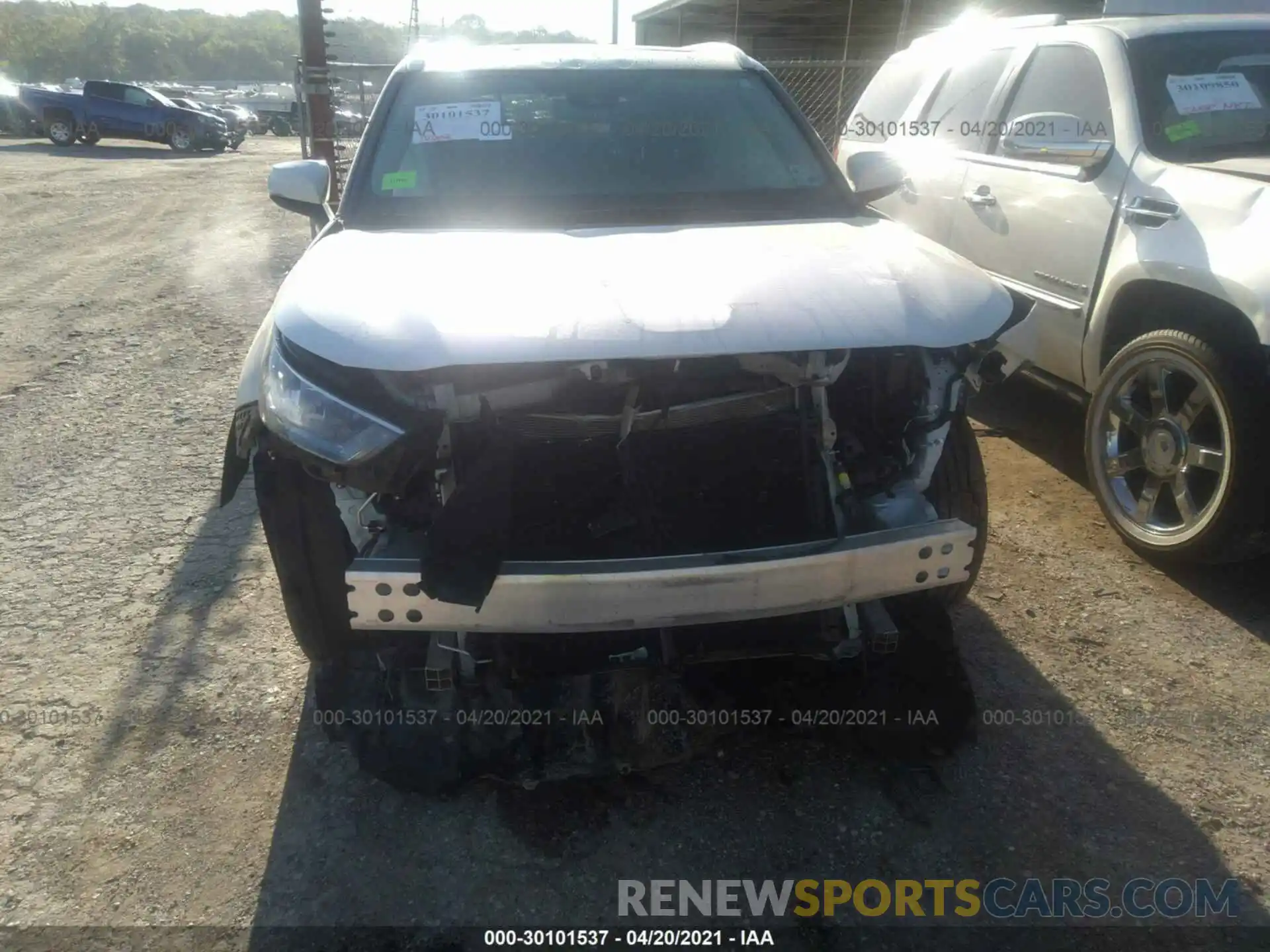 6 Photograph of a damaged car 5TDGZRAH9LS511754 TOYOTA HIGHLANDER 2020