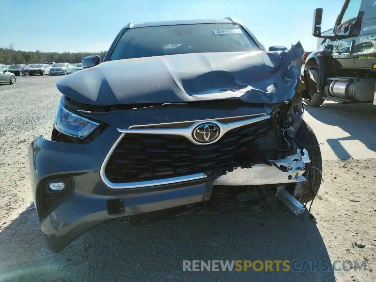 7 Photograph of a damaged car 5TDGZRAH9LS511849 TOYOTA HIGHLANDER 2020