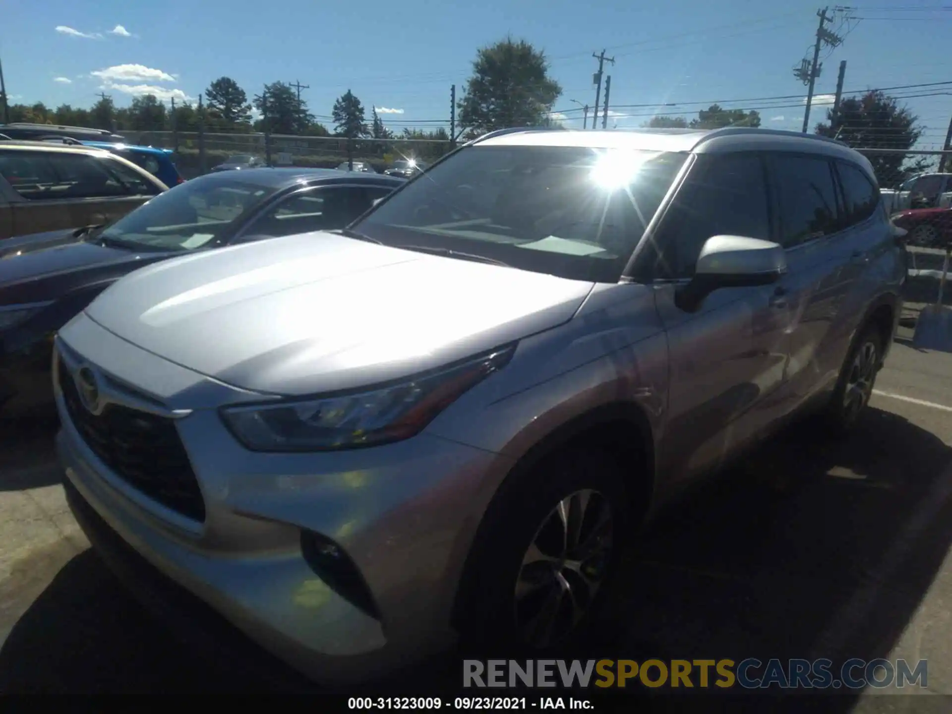 2 Photograph of a damaged car 5TDGZRAHXLS000442 TOYOTA HIGHLANDER 2020