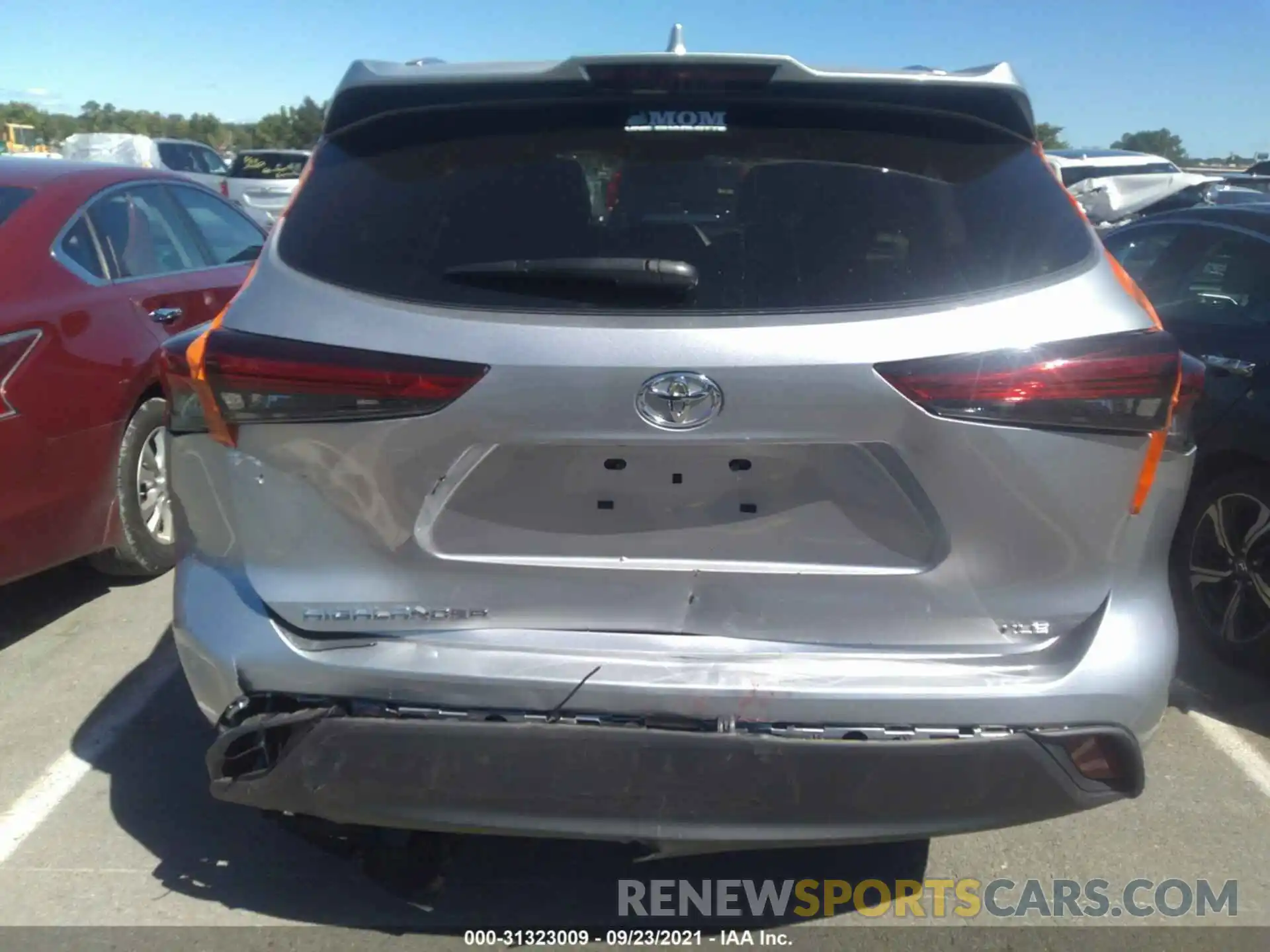 6 Photograph of a damaged car 5TDGZRAHXLS000442 TOYOTA HIGHLANDER 2020