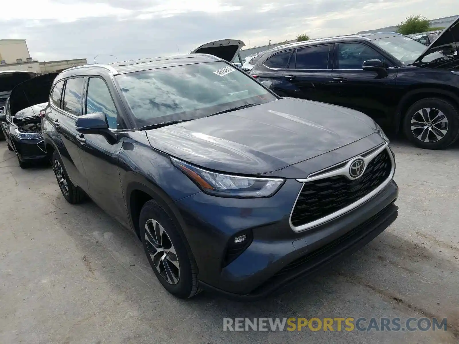 1 Photograph of a damaged car 5TDGZRAHXLS005625 TOYOTA HIGHLANDER 2020