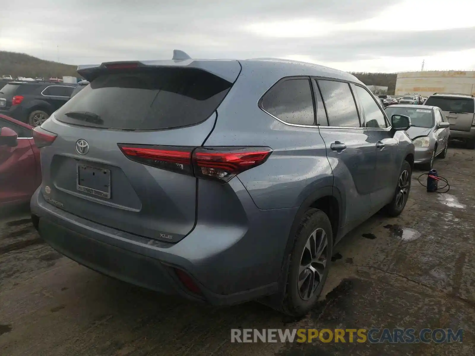 4 Photograph of a damaged car 5TDGZRAHXLS016138 TOYOTA HIGHLANDER 2020