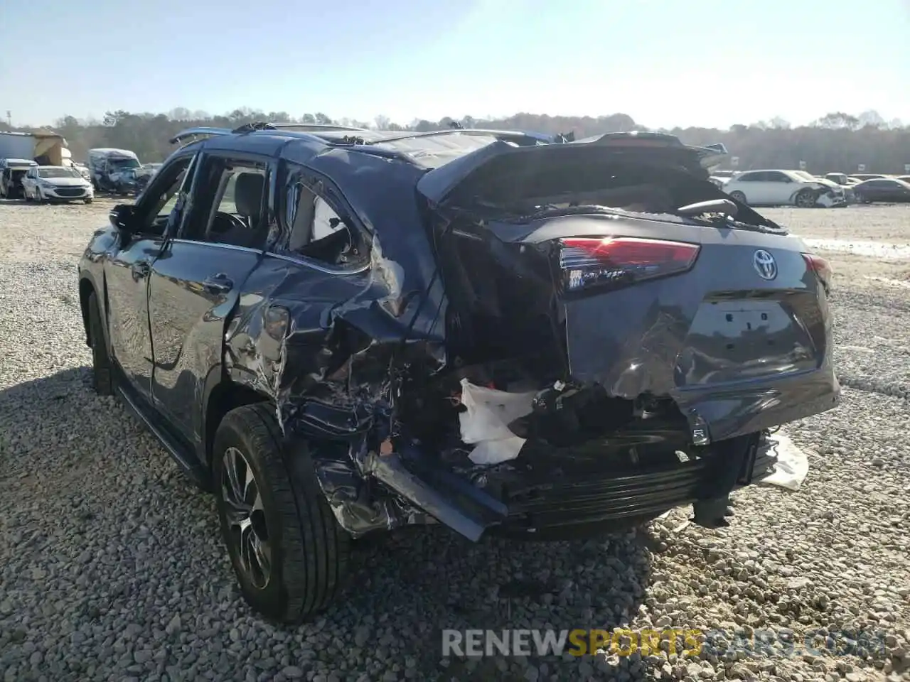 3 Photograph of a damaged car 5TDGZRAHXLS022960 TOYOTA HIGHLANDER 2020