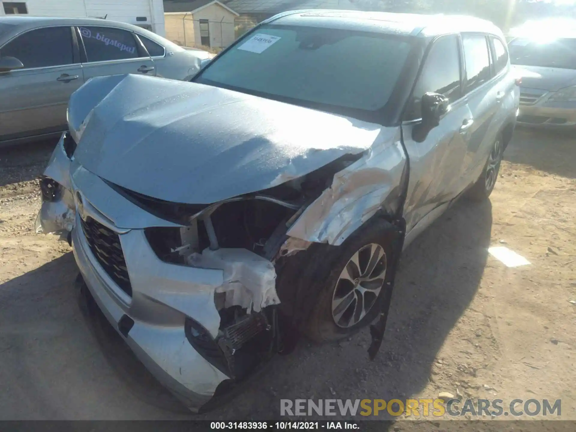 12 Photograph of a damaged car 5TDGZRAHXLS502805 TOYOTA HIGHLANDER 2020