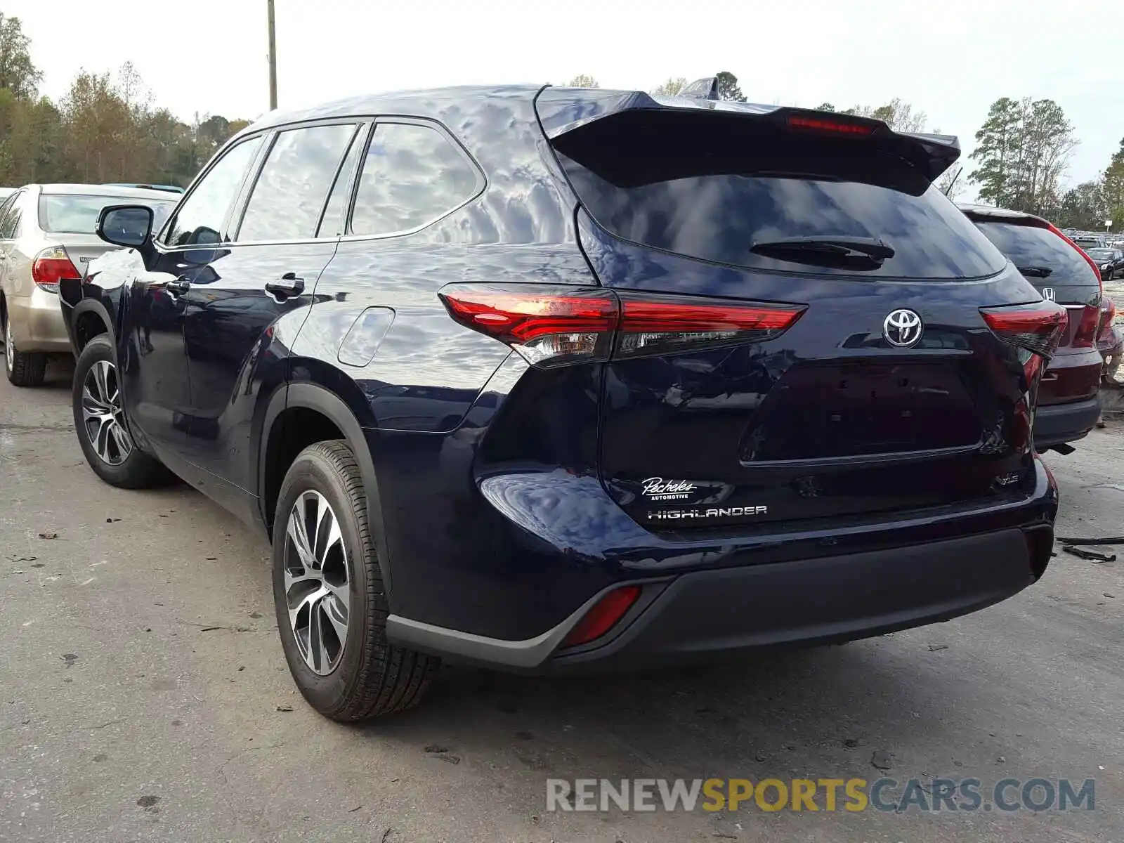 3 Photograph of a damaged car 5TDGZRAHXLS513111 TOYOTA HIGHLANDER 2020