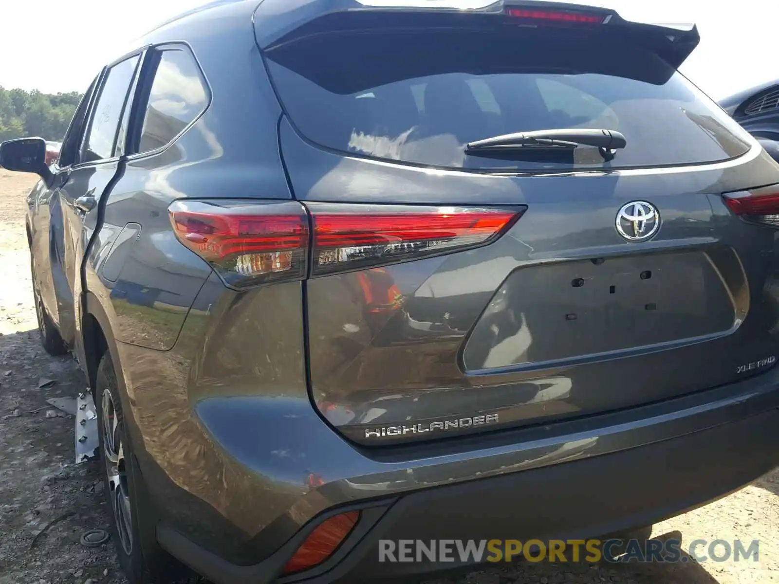 10 Photograph of a damaged car 5TDGZRBH0LS011819 TOYOTA HIGHLANDER 2020