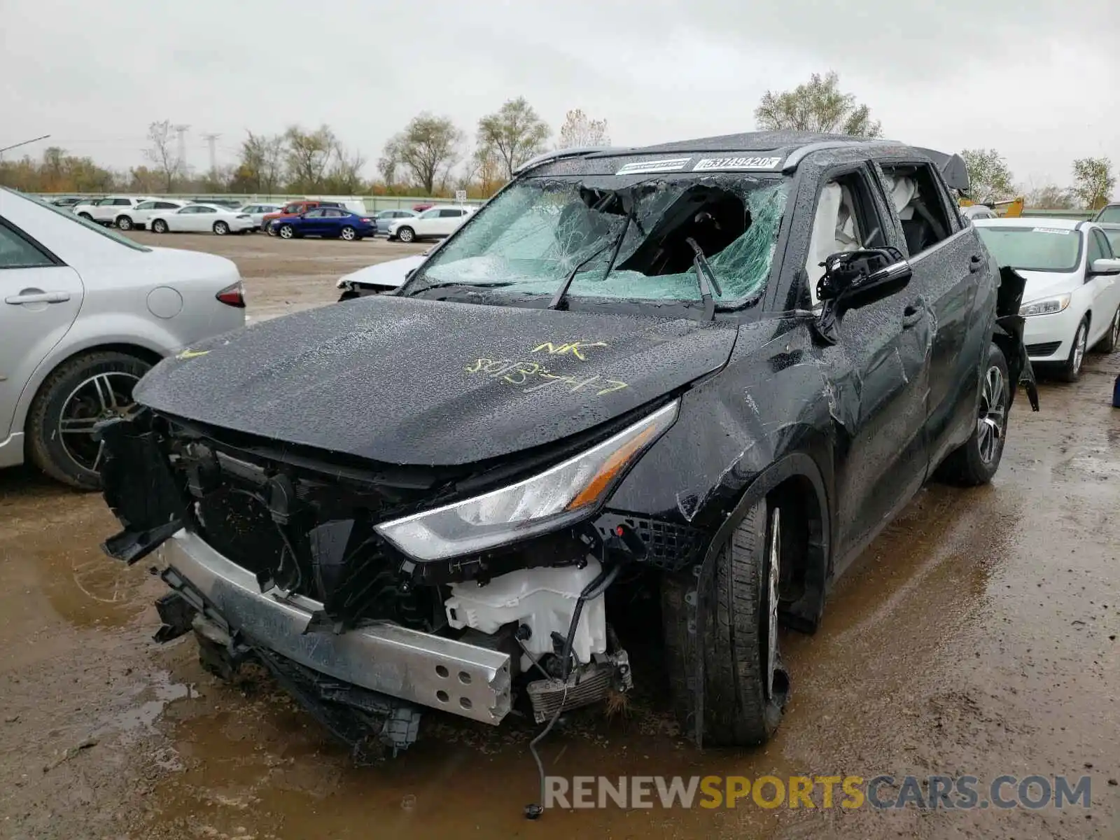 2 Photograph of a damaged car 5TDGZRBH0LS013747 TOYOTA HIGHLANDER 2020