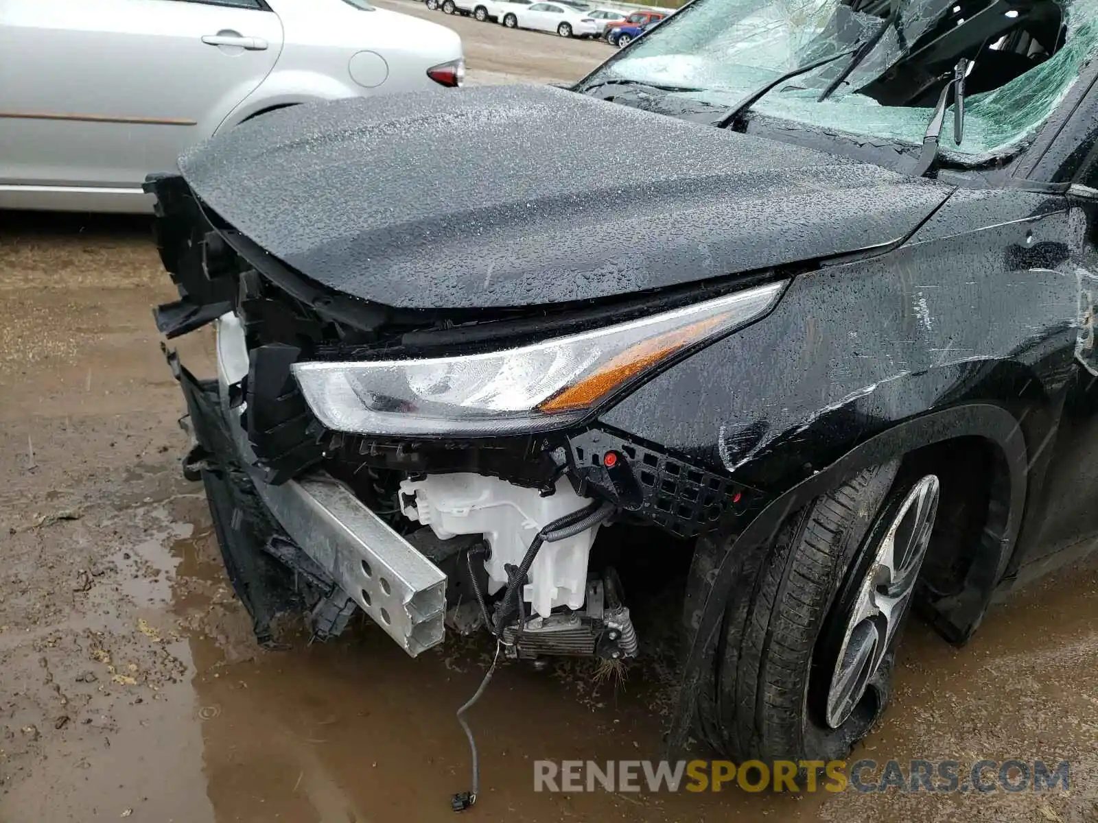 9 Photograph of a damaged car 5TDGZRBH0LS013747 TOYOTA HIGHLANDER 2020