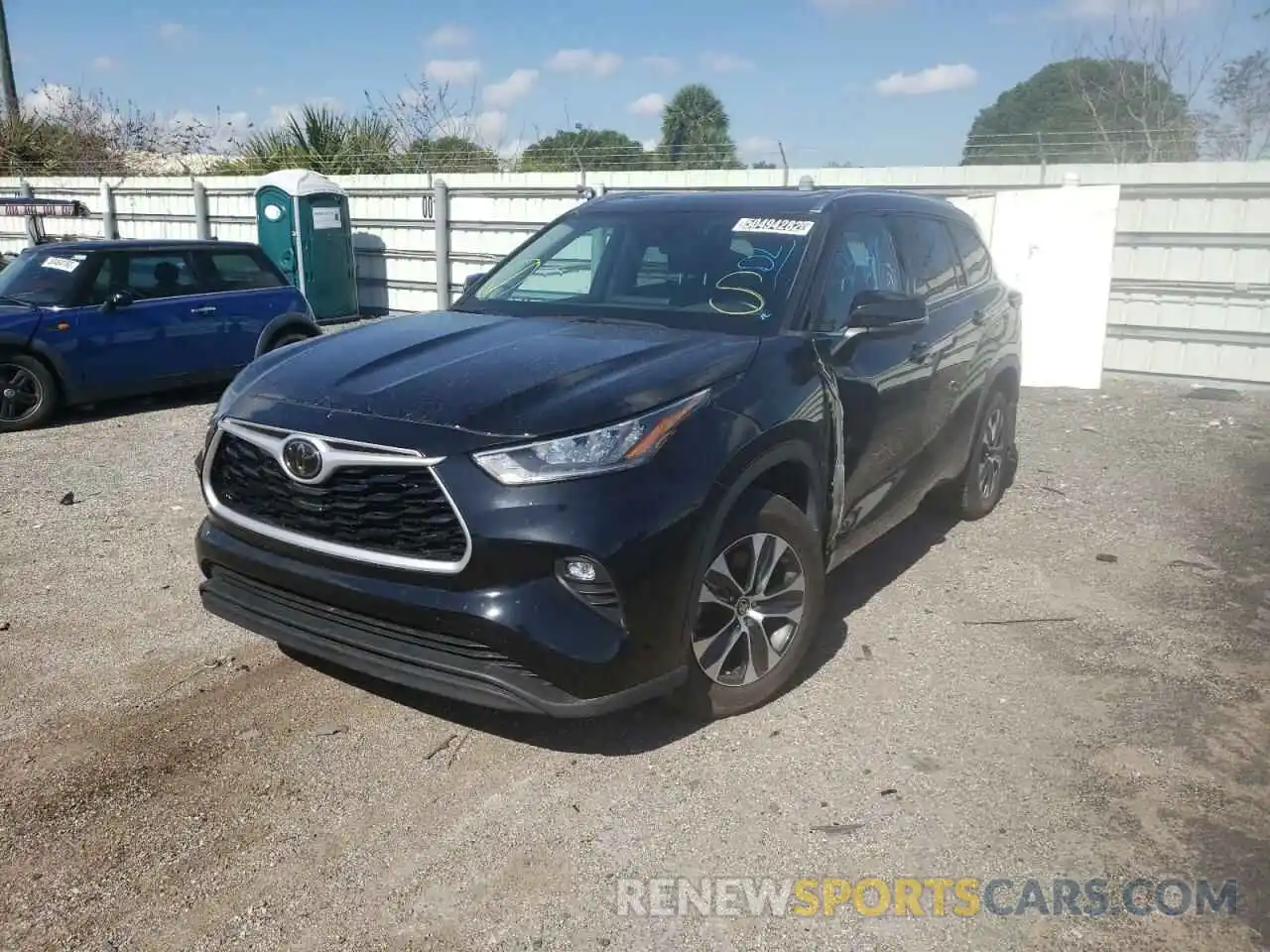 2 Photograph of a damaged car 5TDGZRBH0LS016941 TOYOTA HIGHLANDER 2020