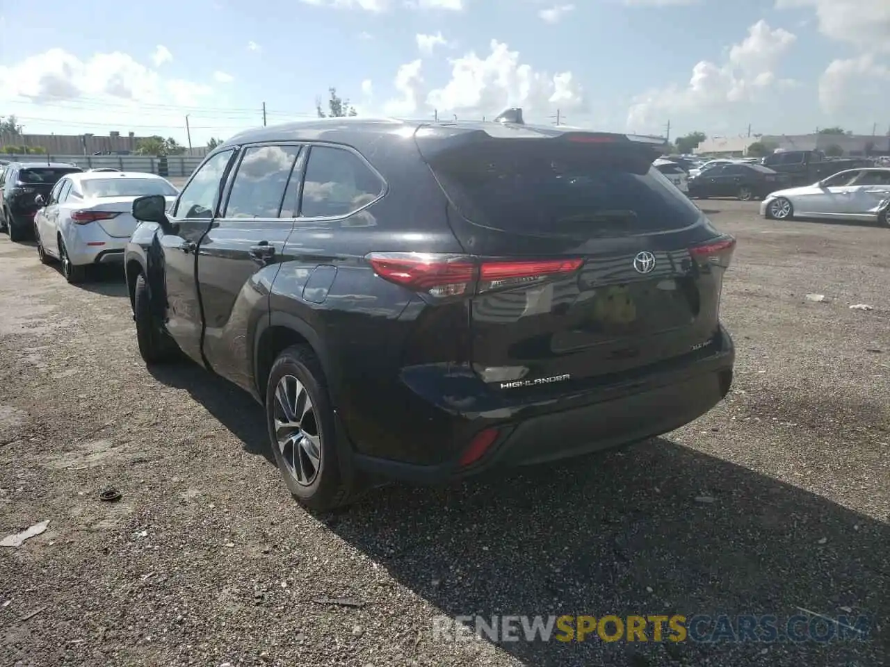 3 Photograph of a damaged car 5TDGZRBH0LS016941 TOYOTA HIGHLANDER 2020