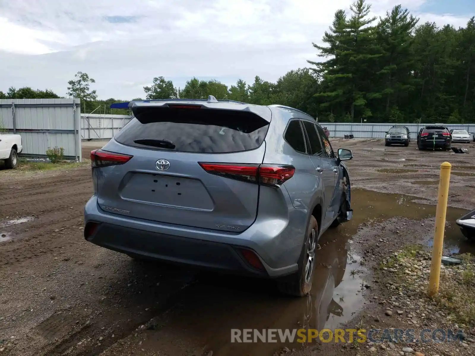 4 Photograph of a damaged car 5TDGZRBH0LS026126 TOYOTA HIGHLANDER 2020