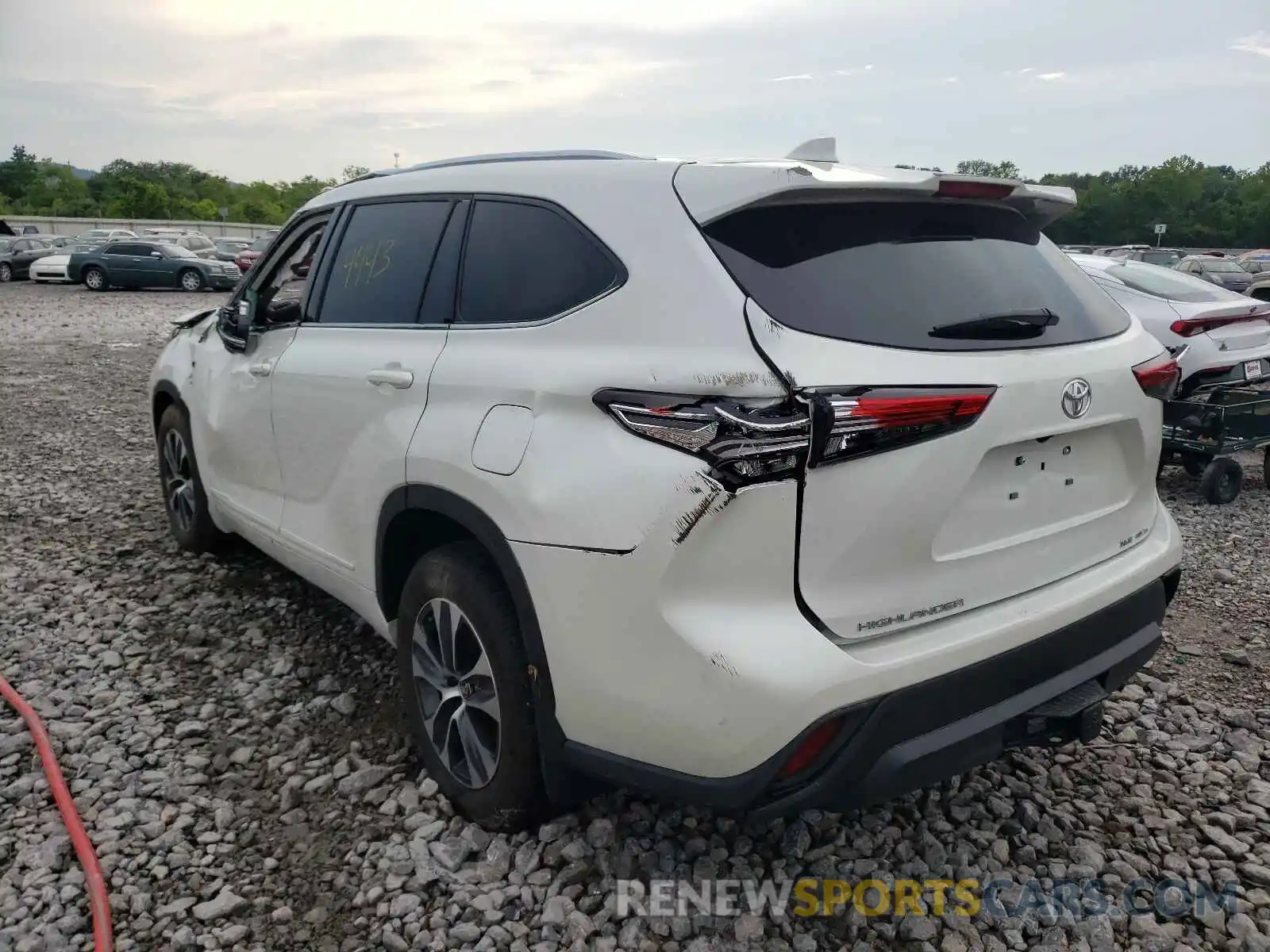 3 Photograph of a damaged car 5TDGZRBH0LS503993 TOYOTA HIGHLANDER 2020