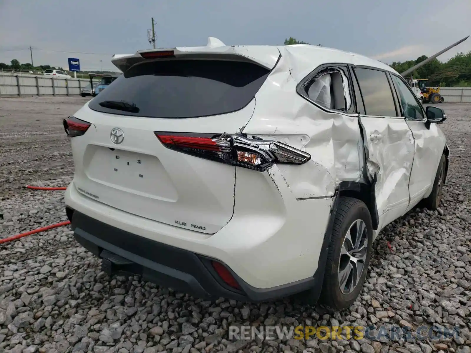 4 Photograph of a damaged car 5TDGZRBH0LS503993 TOYOTA HIGHLANDER 2020