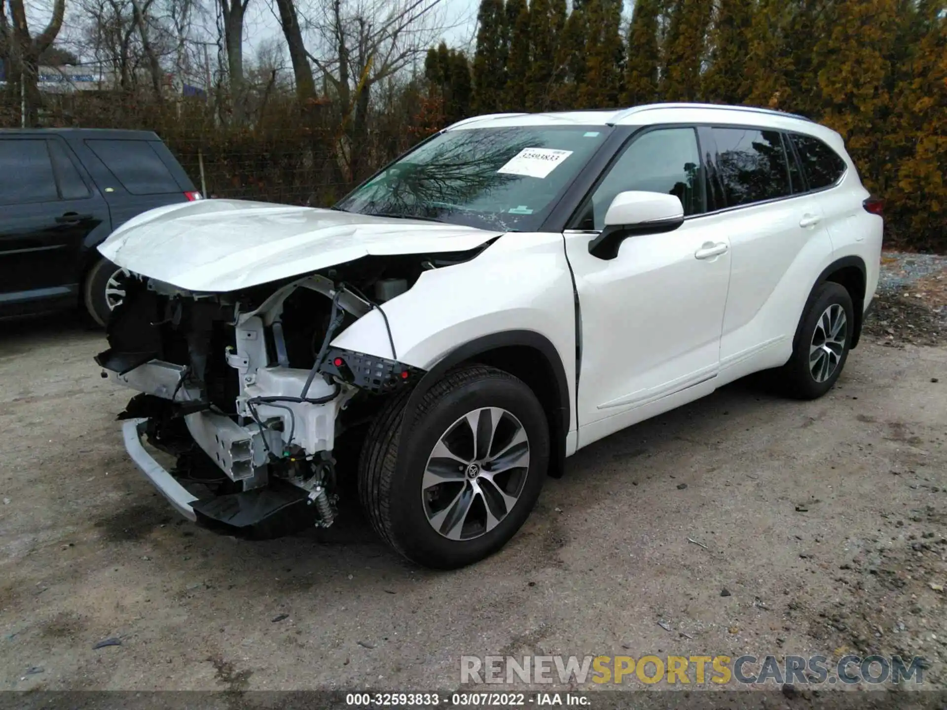 2 Photograph of a damaged car 5TDGZRBH0LS506523 TOYOTA HIGHLANDER 2020