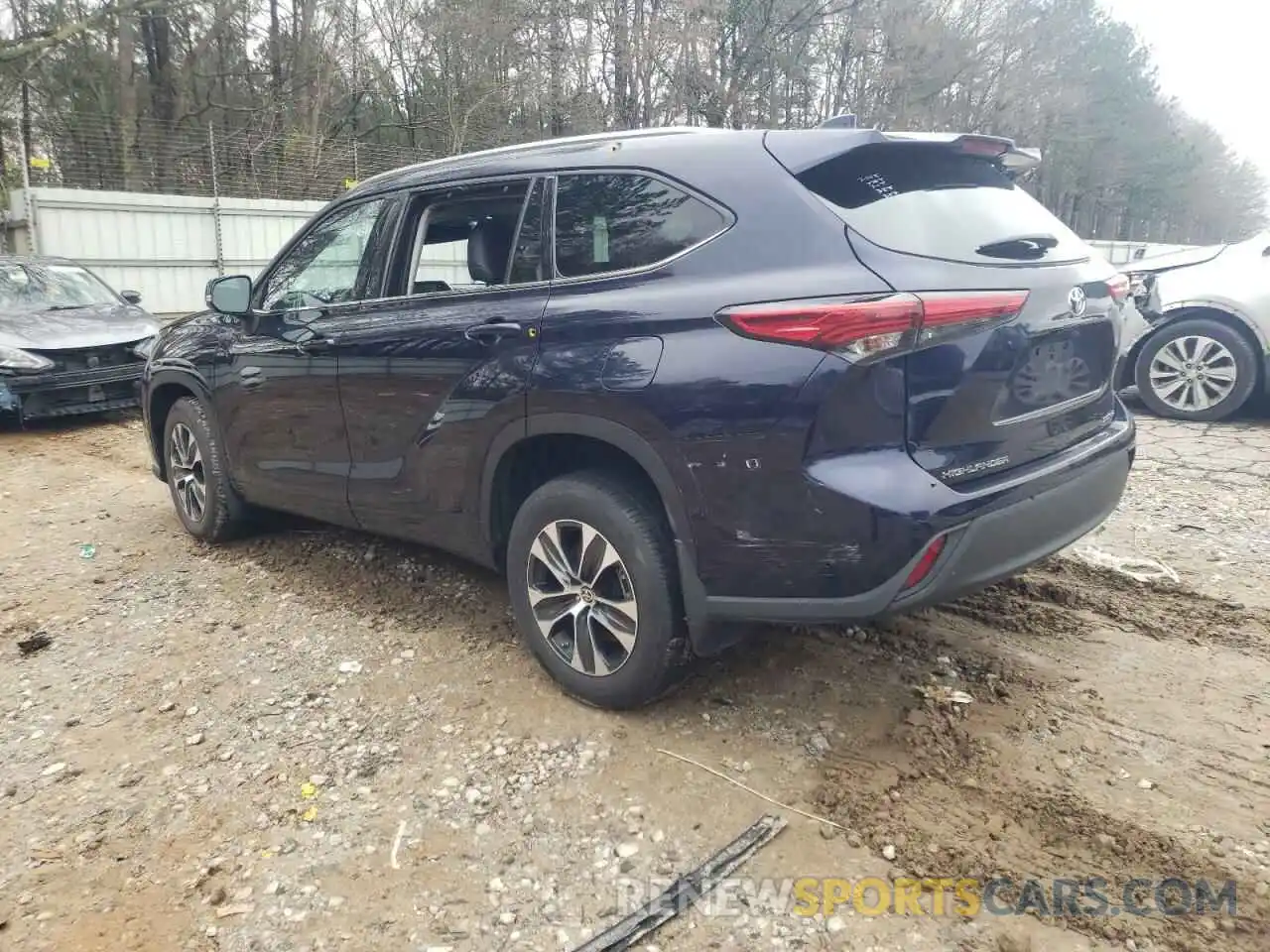 3 Photograph of a damaged car 5TDGZRBH0LS509986 TOYOTA HIGHLANDER 2020