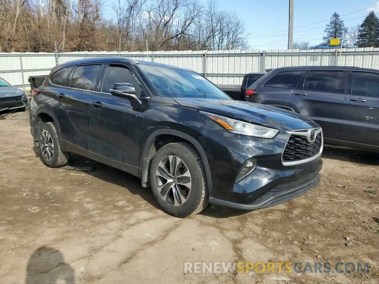 4 Photograph of a damaged car 5TDGZRBH0LS520423 TOYOTA HIGHLANDER 2020