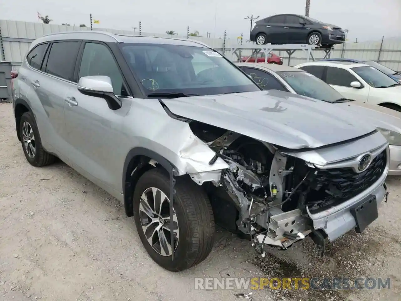 1 Photograph of a damaged car 5TDGZRBH1LS001039 TOYOTA HIGHLANDER 2020