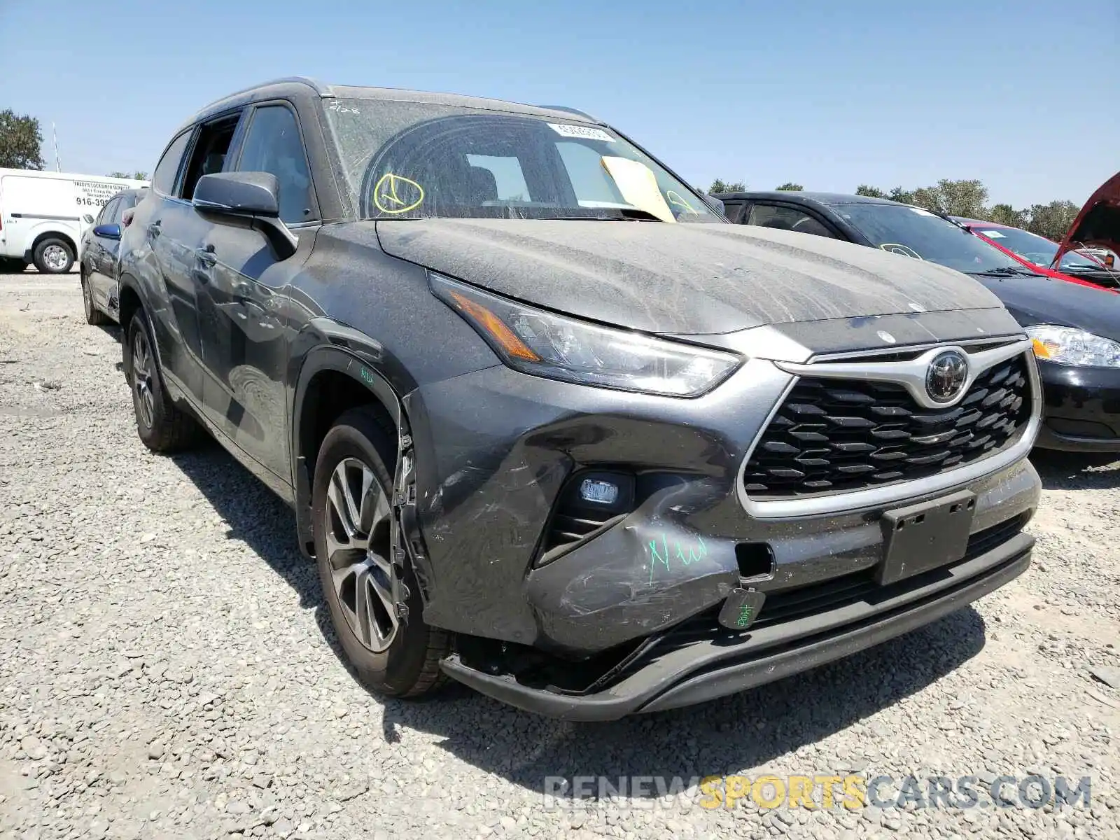 1 Photograph of a damaged car 5TDGZRBH1LS009609 TOYOTA HIGHLANDER 2020